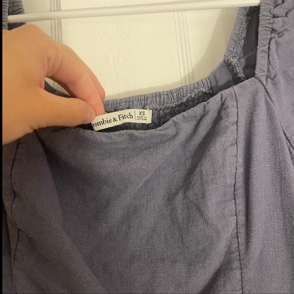 Abercrombie and Fitch Blue Linen Square Neck Top - Picture 2 of 3